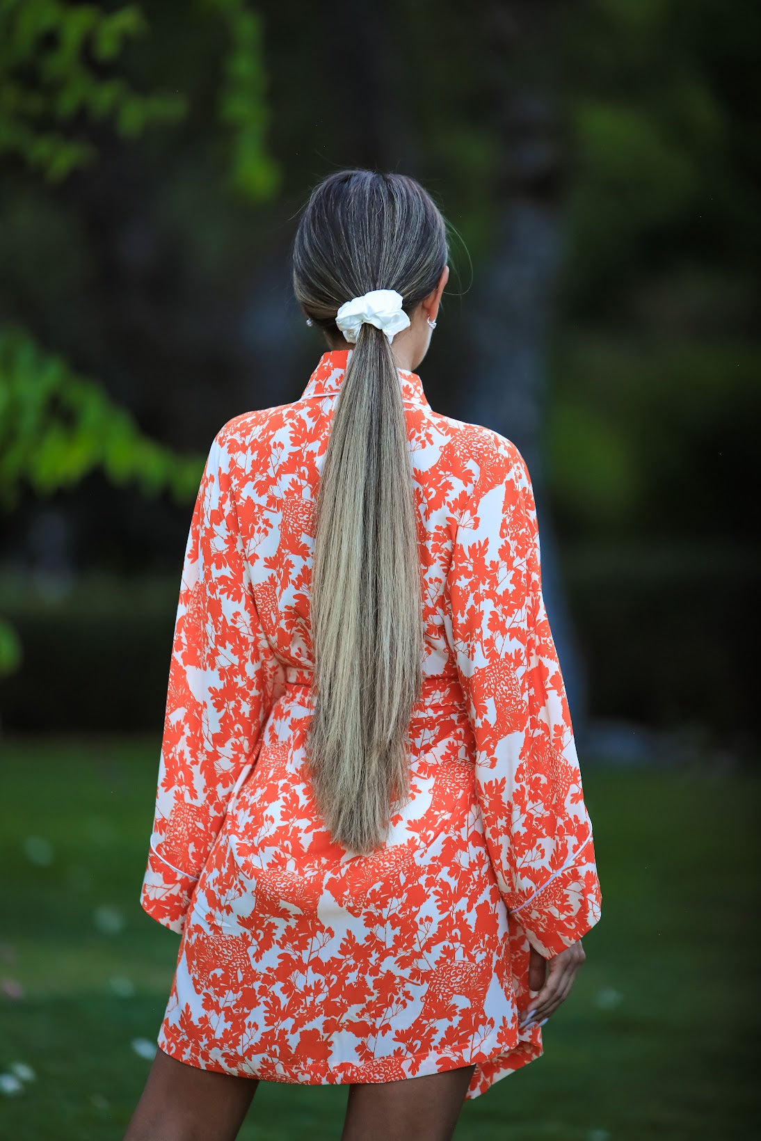 SILK SCRUNCHIE - IVORY