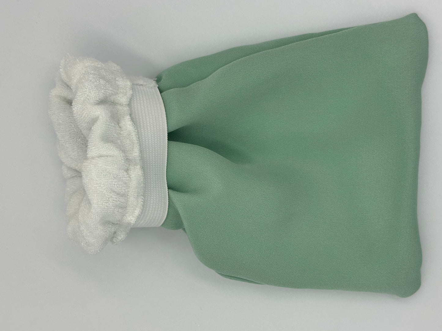 PURE SILK EXFOLIATING MITT - GREEN