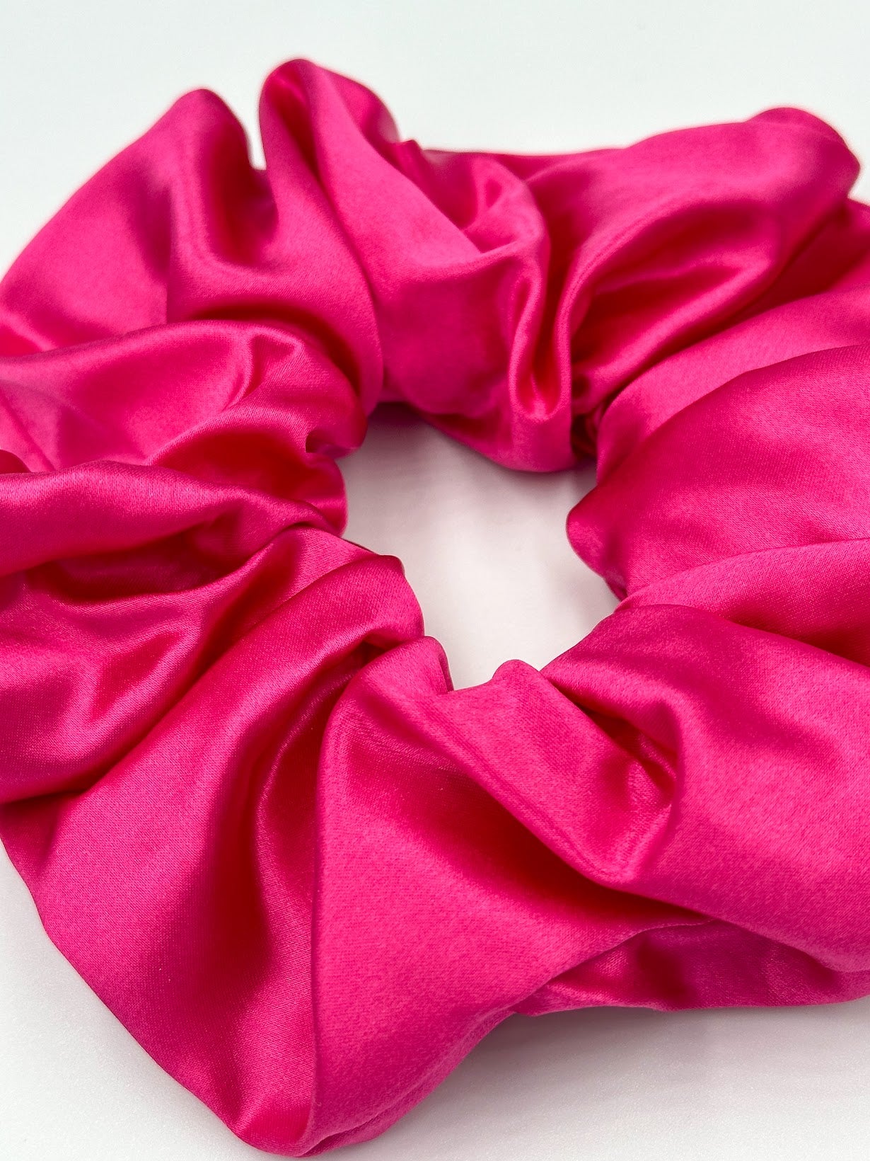 SILK SCRUNCHIE - LARGE SIZE - FUCHSIA