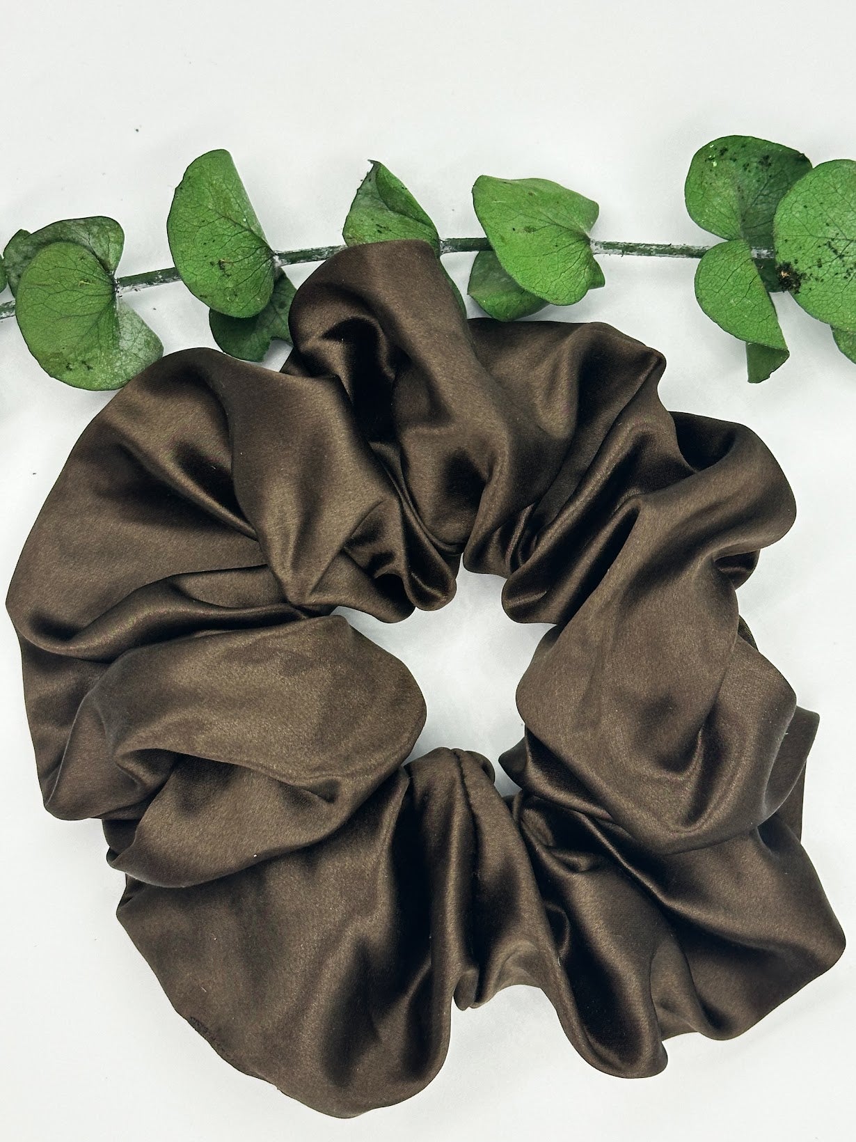 SILK SCRUNCHIE - LARGE SIZE - BROWN
