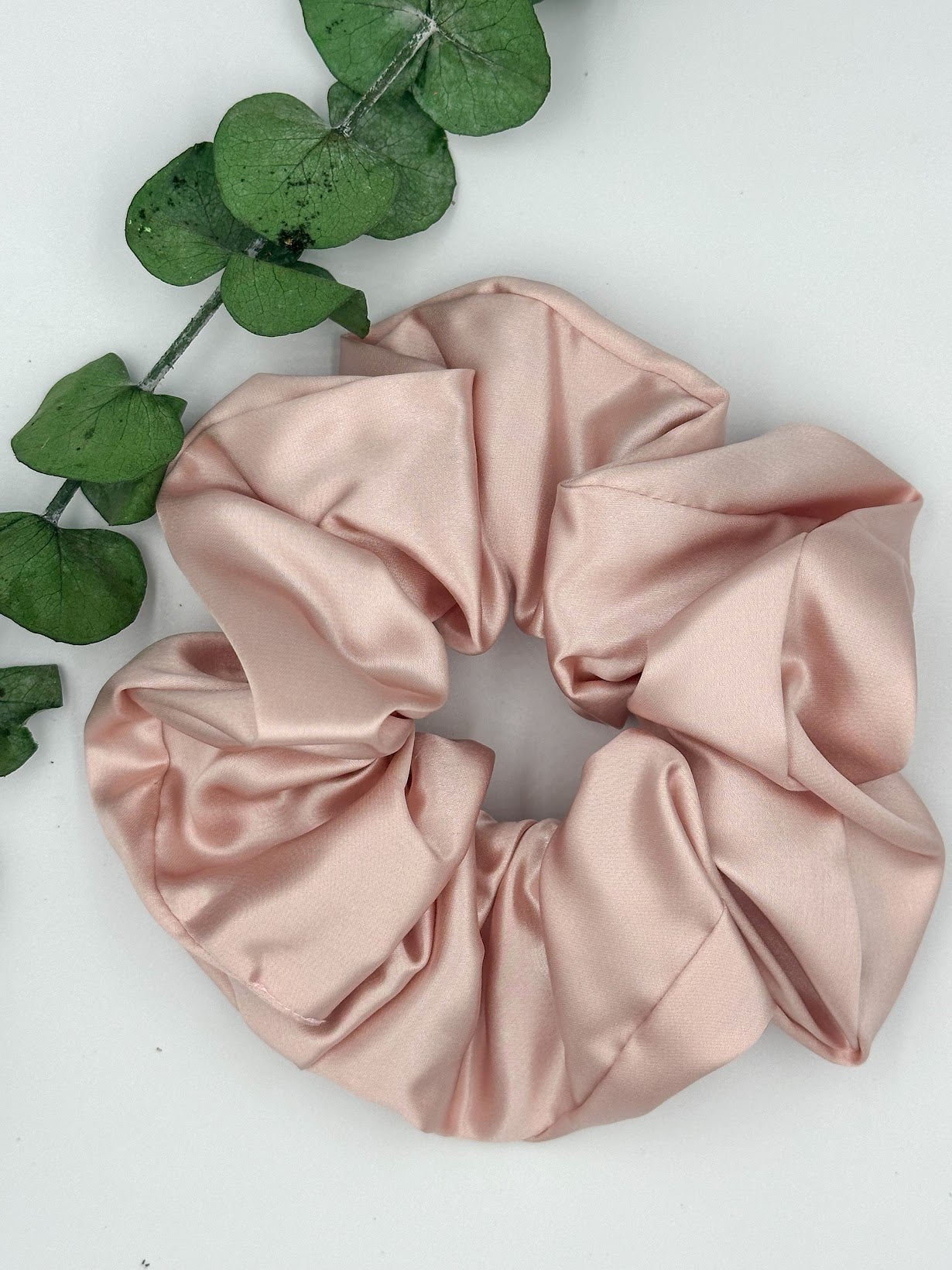 SILK SCRUNCHIE- LARGE SIZE - CHERRY BLOSSOM