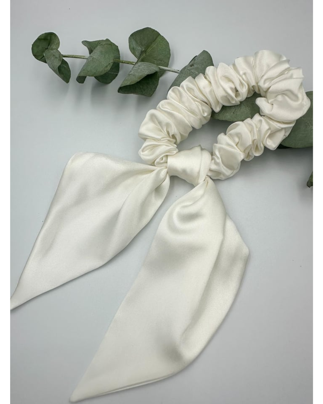 SILK BOW PONYAIL HOLDER - MARFIL COLOR