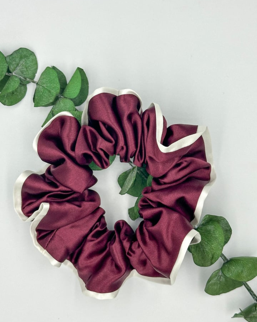SILK SCRUNCHIE - BURGUNDY & WHITE