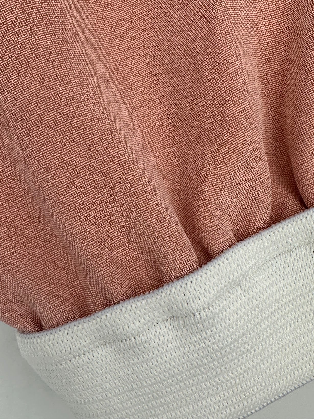 PEELING-HANDSCHUH AUS REINER SEIDE