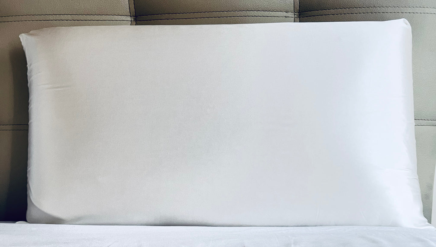 La funda de almohada de seda mejora la calidad del sueño, previene las arrugas y el cabello encrespado durante el sueño. 