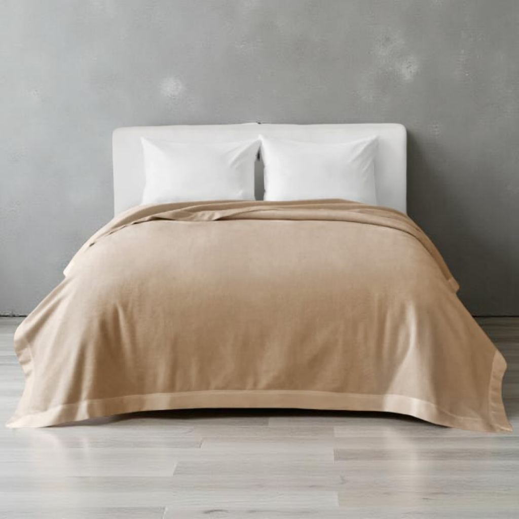 MANTA DE SEDA (100 % SEDA MORERA CON EL BORDE DE CHARMEUSE) COLOR CHAMPAN